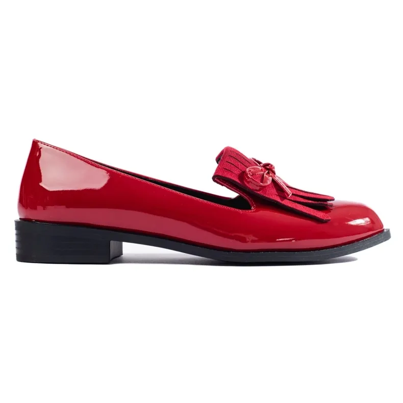 Lords en cuir verni rouge avec franges Shelovet