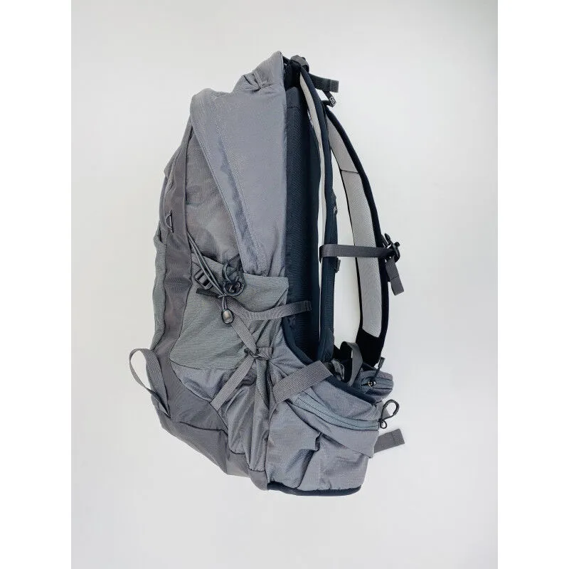 Osprey Talon 22 - Seconde main Sac à dos - Gris - L/XL | Hardloop