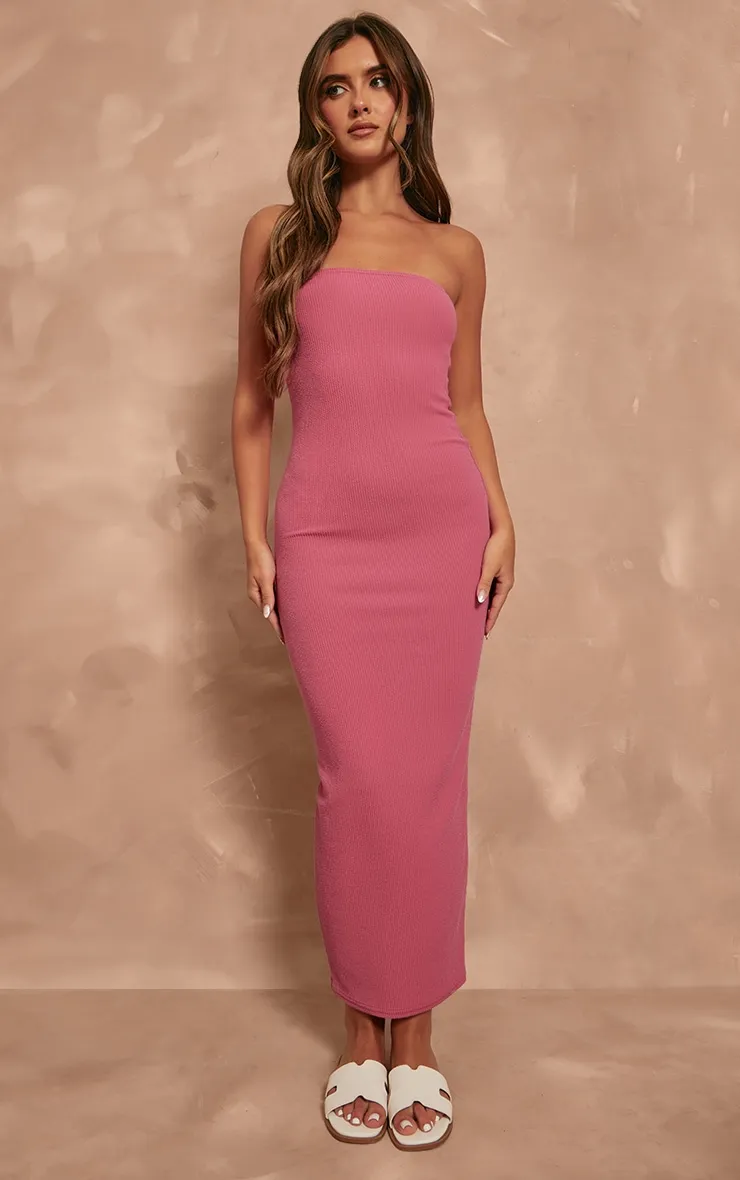 Robe bustier longue rose vif en maille côtelée texturée